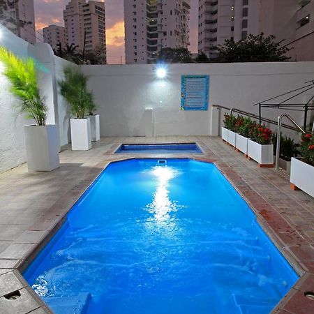 Hotel Rodadero Inn By Geh Suites 圣玛尔塔 外观 照片